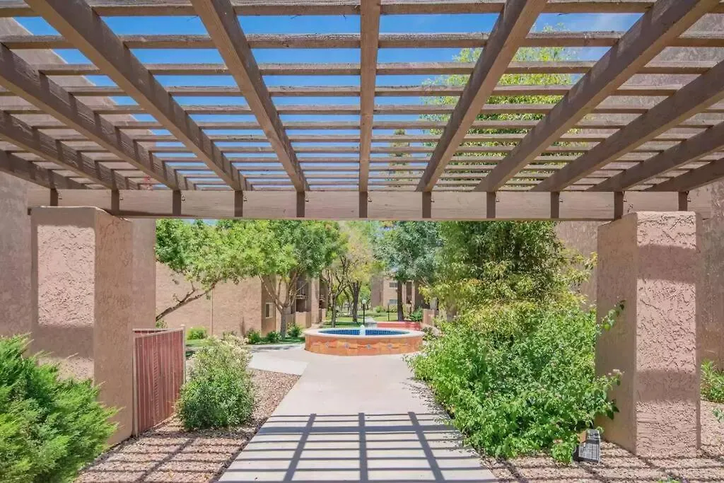 Sw Arizona Decorated 1 Bedroom Condo Pool/Hot Tub Phoenix Appartamento