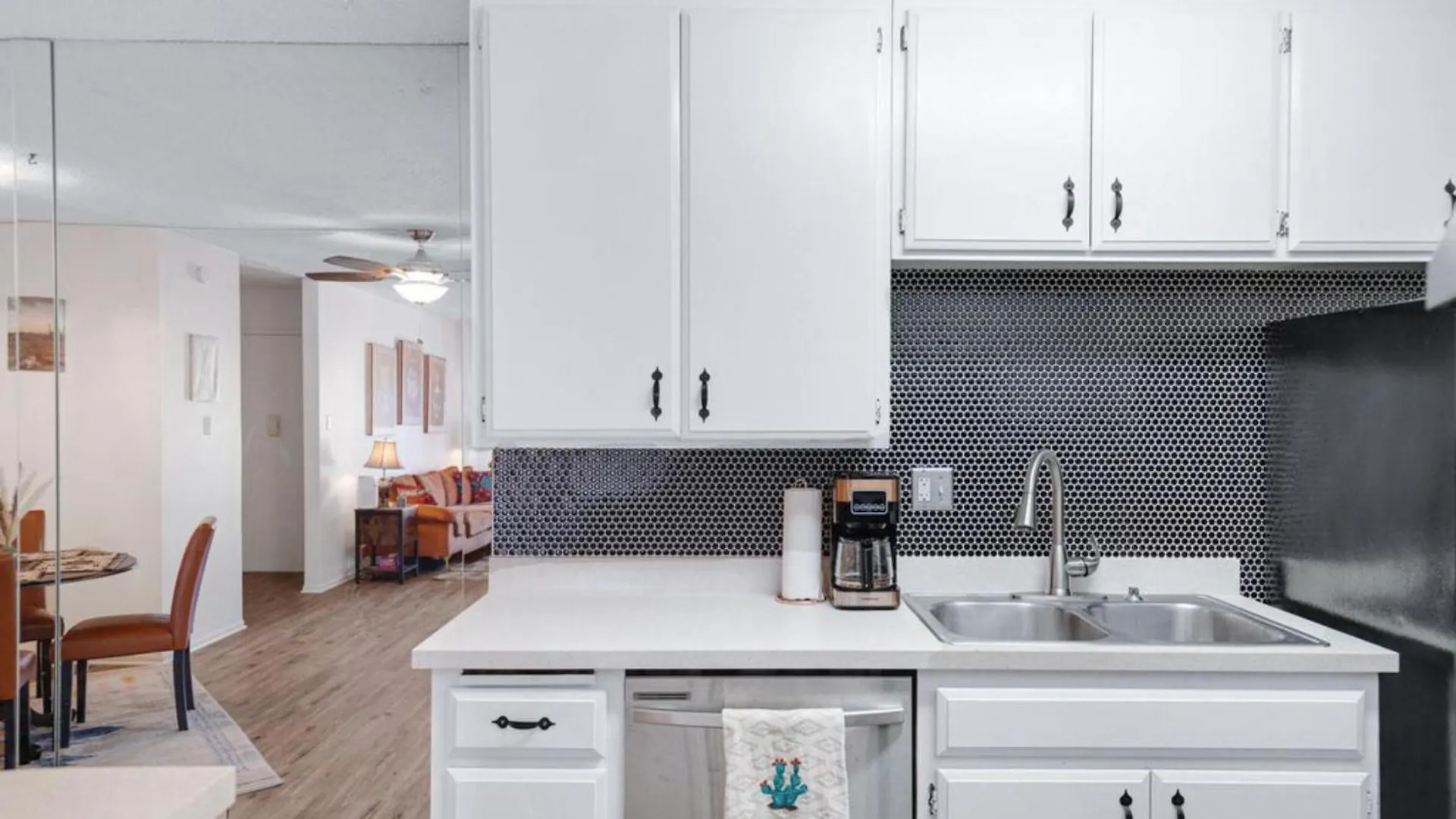 Sw Arizona Decorated 1 Bedroom Condo Pool/Hot Tub Phoenix Appartamento